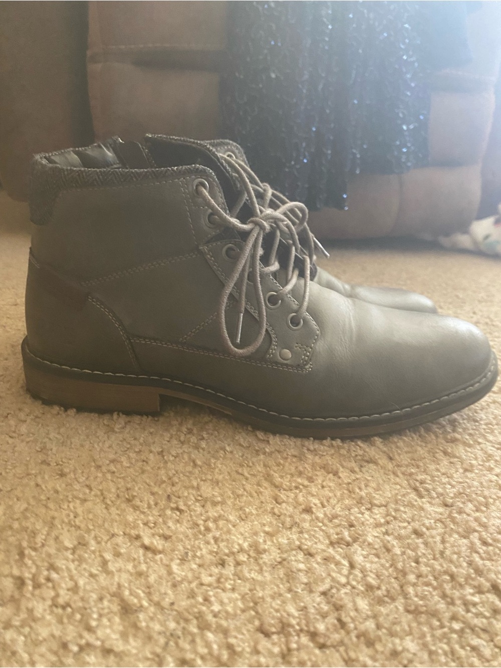 BKE Palmer Men's Size 10 Grey Faux Leather Chukka Ankle Boots Side Zip NWOB